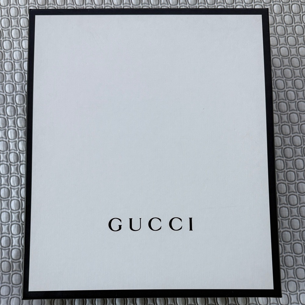 Gucci Peggy Ace Men's Silver Platform Sneaker - Picture 10 of 10